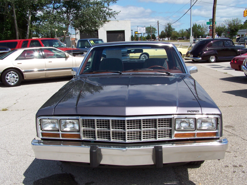 Illustration for article titled Nice Price Or Crack Pipe: The $14,900 Ford Fairmont Durango Pickup